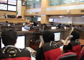 تسویه اعتباری برای خرید ۲۲ همت محصولات پتروشیمی در بورس کالا