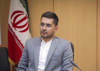 سهم اشخاص از معاملات در بازار خرد سهام چقدر است؟ 