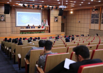 نشست هم‌اندیشی مدیران روابط عمومی کارگزاری‌های بازار سرمایه 