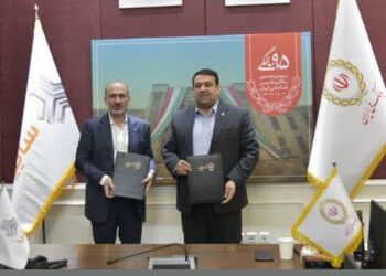  امضای تفاهم‌نامه همکاری مشترک گروه سایپا و بانک ملی ایران