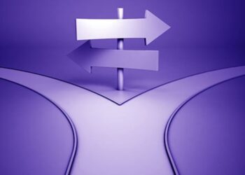 فرزین در دوراهی