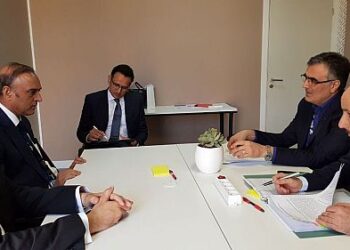 رشد نقدینگی و تورم را در ایران مهار کردیم