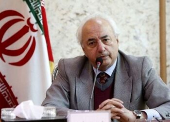 آیا اقتصاد ارشادی کینز با سوسیالیسم نسبتی دارد؟