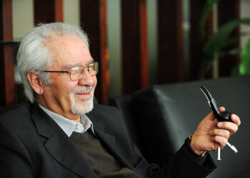 تحریم یا مدیریت نادرست؟