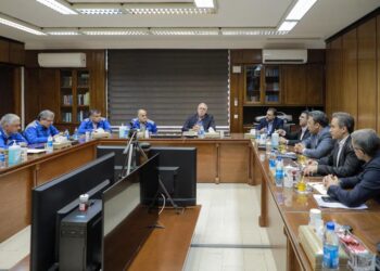 تعامل صنعت و بانک ها باید در خدمت رشد تولید ملی باشد