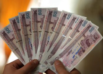 بودجه ۱۴۰۳ دولت با تورم پر می‌شود!