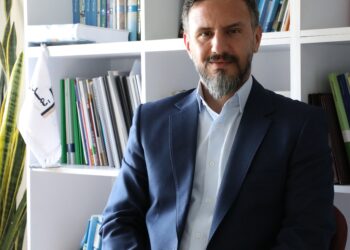 صندوق طلای تابان تمدن با نماد «تابش» فردا به بازار می آید