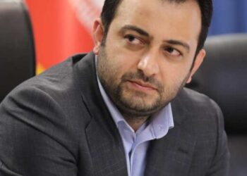 یادداشت مدیرعامل بانک صادرات درباره تحقق بانکداری هوشمند