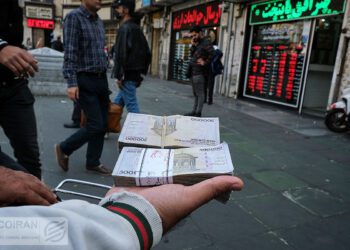 افزایش 30 درصدی حجم اسکناس در دست ایرانیان!