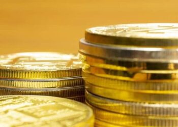 سکه بیشتر سود می دهد یا طلا؟