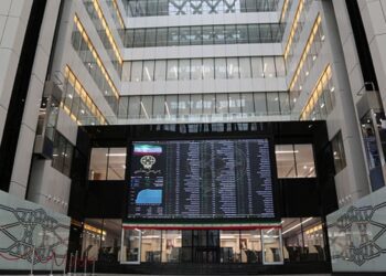 بورس باز هم درجا زد