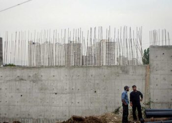 ساخت و ساز بی‌رونق