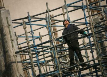 خانه‌سازی چینی؛ نفت در برابر مسکن