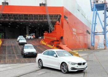 رانت ویژه برای واردکنندگان خودرو