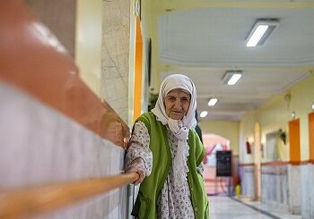 سالمندی و تنگدستی