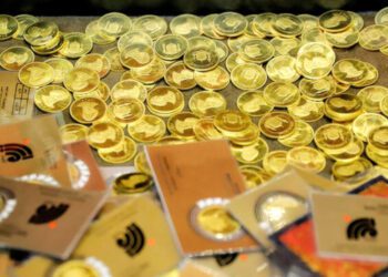 طلای ۱۸ عیار گران شد؛ سکه کانال عوض کرد