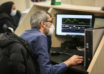 رشد اندک بورس در اولین روز هفته