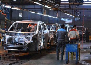 شکارچیان ارز دولتی؛ از تولید ملی تا مونتاژکاران پرسود