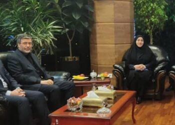 تأکید مدیران عامل بانک کشاورزی و بیمه ایران بر افزایش سطح تعاملات مالی