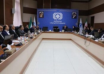 شاخص های نخبگی در صنعت بیمه بررسی شد