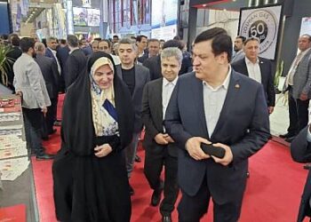 حضور پر فروغ بیمه ما در نمایشگاه پتروکم