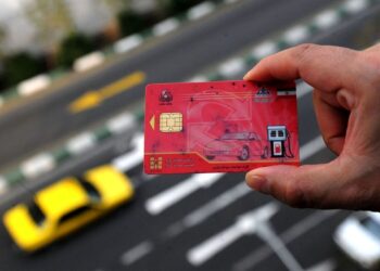 سهمیه بنزین خودروهای فاقد بیمه شارژ نشد