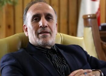 توزیع رانت ارزی کم می‌شود