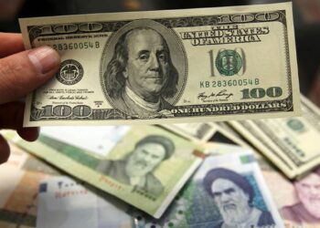 پیش بینی قیمت دلار ؛ عبور از ۸۴ یا عقب‌نشینی به حمایت ۷۵؟