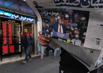 قیمت دلار آماده اصلاح می‌شود؟