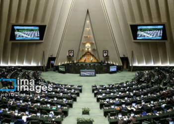 بررسی بخش دوم لایحه بودجه ۱۴۰۴ در دستور کار مجلس قرار گرفت