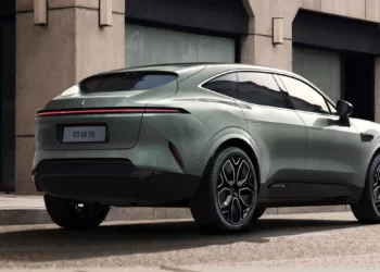 خودرو اواتار 11