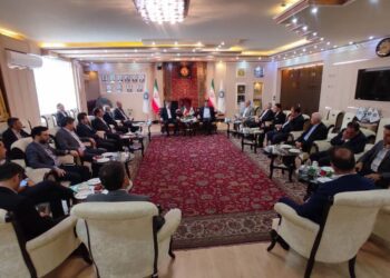 بیمه ایران آماده همکاری با اتاق‌های بازرگانی برای توسعه پوشش‌های بیمه‌ای صنعتی