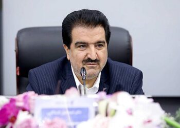 بانک رفاه کارگران از تمام ظرفیت‌های خود برای تحقق اهداف شعار سال استفاده می‌کند