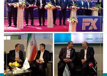 بازدید دبیرکل سندیکای بیمه‌گران از نمایشگاه صنعت مالی