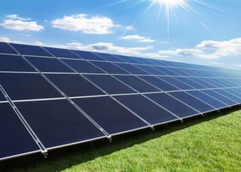 چادرملو -نیروگاه خورشیدی خضرآباد