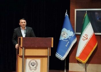 دیدار صمیمانه مدیرعامل بانک سپه با روسای شعب منطقه آذربایجان غربی در هفته دولت