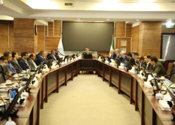 تقویت پیوند با مشتریان کلیدی یزد در چارچوب «طرح کرامت» بیمه ایران