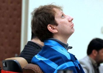 بابک زنجانی دنبال رقابت با بانک مرکزی/ بدهکار بزرگ یا تاجر فیک؟