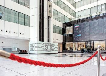 عامل اصلی ریزش بازار سهام، ریسک های خارجی است زیرا…