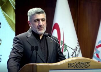 درخواست «صیدی» از «پزشکیان» برای حذف قیمت‌گذاری دستوری