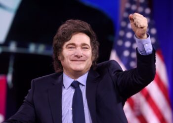 آرژانتین در دام اصلاحات نامتوازن ؛ «اقتصاد زنجیربُر» می‌تواند دوام بیاورد؟