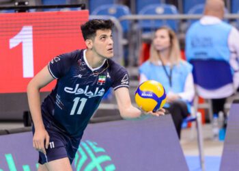 درگذشت صابر کاظمی، ستاره والیبال ایران | جامعه ورزش در شوک فرو رفت (سهشنبه ۱۳ آبان ۱۴۰۴)