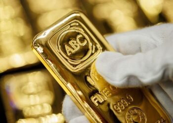 جهش بیسابقه قیمت طلا؛ رکوردزنی همزمان در بازار جهانی و تهران