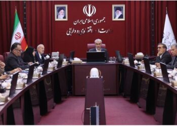 واگذاری ۵۳ درصد سهام آلومینای ایران تصویب شد