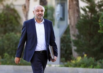 توضیح میدری درباره احتمال افزایش مبلغ کالابرگ