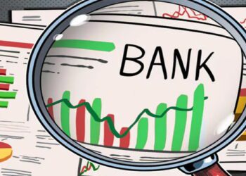 کدام بانکها از فشار سیاسی جان سالم به در بردند؟